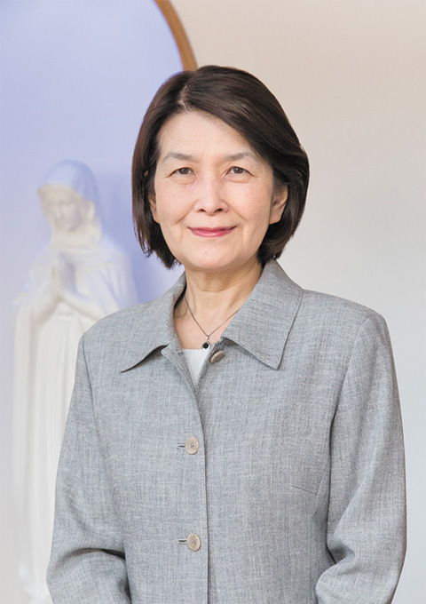 校長 中村和子